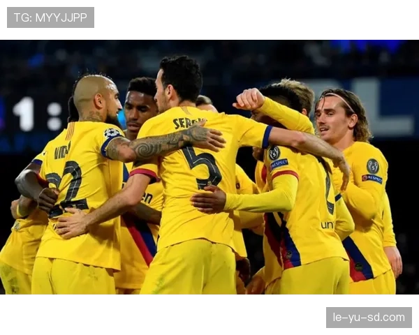 拉维亚加盟英超新贵，未来表现引球迷热议