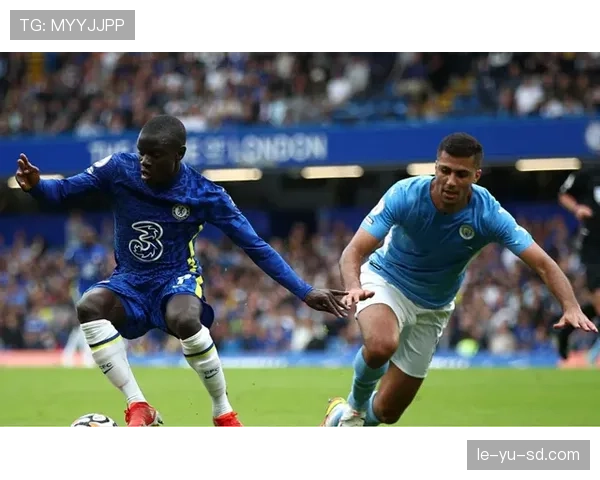 乌拉圭队攻守转换犀利，状态回暖引国际赛场关注