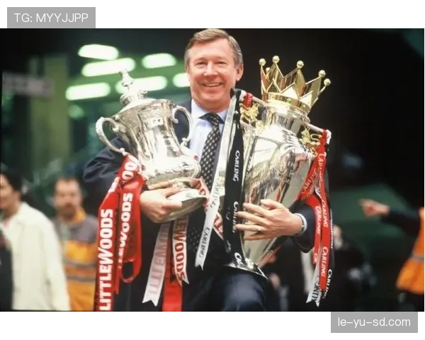 弗格森时代铸就曼联辉煌，英超传奇篇章值得铭记