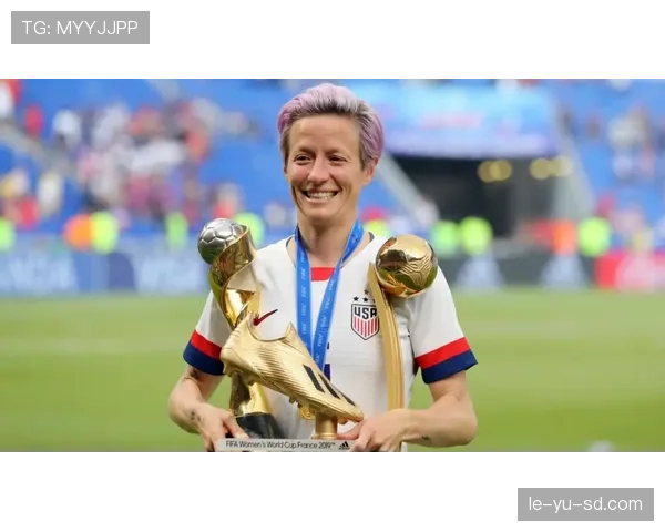 梅根·拉皮诺竟然也有迷糊时刻？球场女王变家里那个忘带钥匙的她！